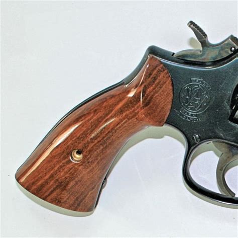 Smith And Wesson K Frame Grips Goncalo Alves Wood