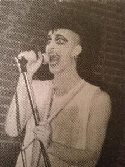 Perry Farrell In The Psi Com Days Perry Farrell Goth Music Jane S