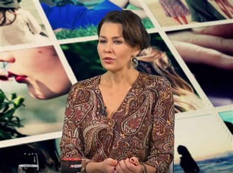 W specjalnym paśmie widzowie zobaczyć mogą najciekawsze produkcje z gatunku current affairs, poświęcone najważniejszym bieżącym. Poważny wypadek dziennikarki TVP. "Mógł skończyć się śmiercią"