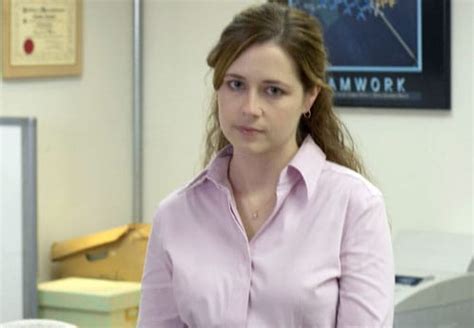 Picture Of Pam Beesly Halpert