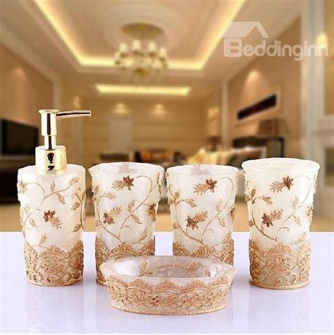 Graceful Vivid Embroidery Floral 5 Piece Bathroom Accessories In 2023