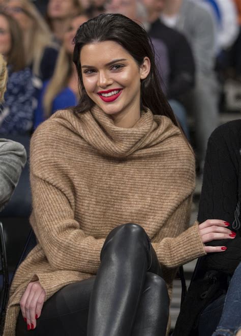 Kendall Jenner At Knicks Vs Wizards Game In New York Hawtcelebs
