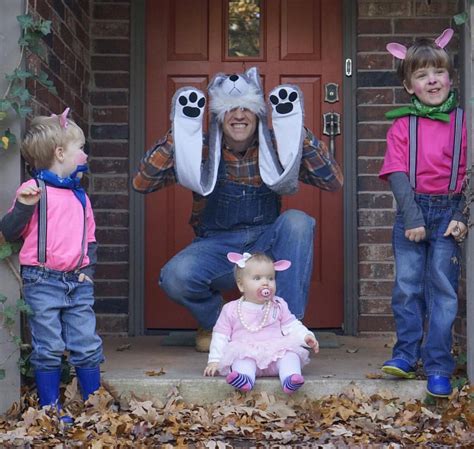 Diy Halloween Costume Three Little Pigs And The Big Bad Wolf Diy