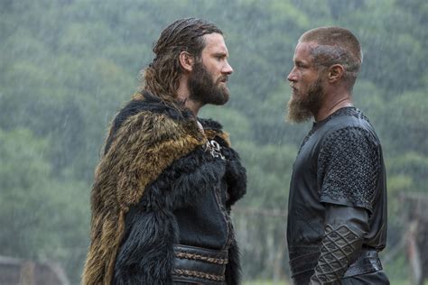 Ragnar Wants To Raid Paris In Upcoming Vikings Episode Manjr
