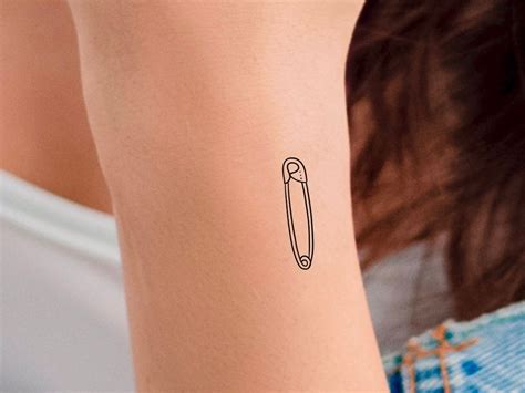 Discover More Than 72 Safety Pin Tattoo Latest Thtantai2