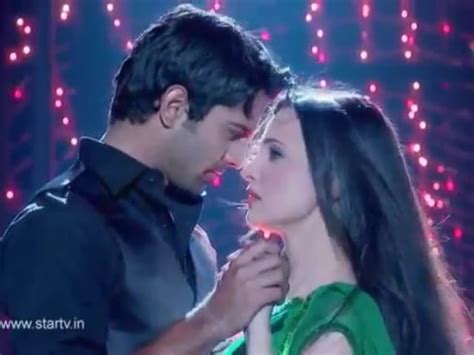 This is a vimeo group. Iss pyaar ko kya naam doon - Iss Pyar Ko Kya Naam Doon ...