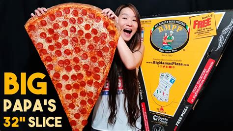 Giant 32 Big Papas Slice Mukbang Big Mamas And Papas Pizzeria Huge Pepperoni Pizza Eating