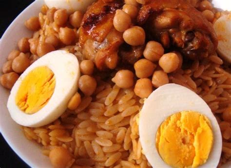 Tlitli sauce rouge ou langue d oiseau