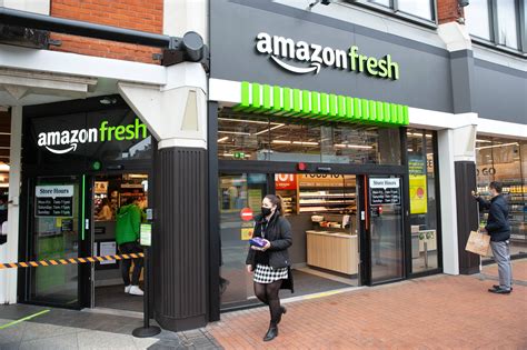 Store Check Amazon Fresh So Sieht Es Im Ersten Laden In Europa Aus