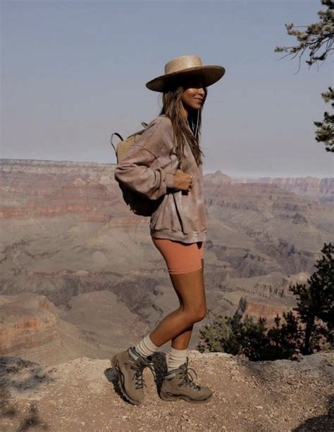 Cute Hiking Outfits Summer Hike Outfit Summer Colorado Hiking Outfit