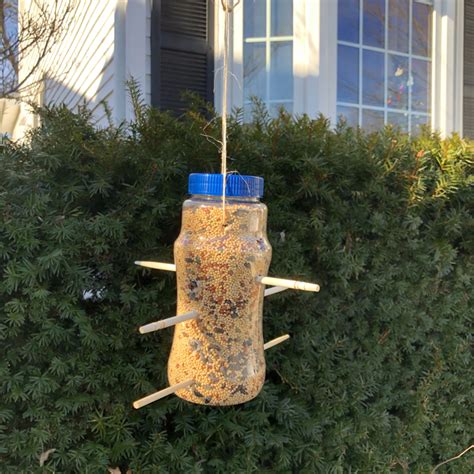 We pride ourselves on our signatures dishes. Plastic Bottle Bird Feeder - Upcycle Challenge Blog Hop ...