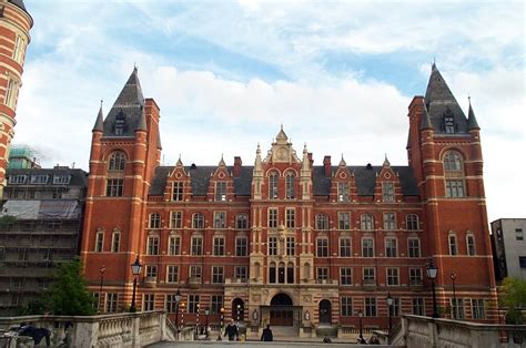 Top 4 Universities For Anatomy And Physiology In Uk Careerguide