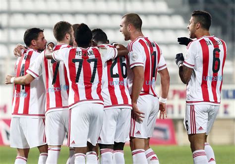 Olympiacos football club, also known simply as olympiacos, olympiacos piraeus or with its full name as olympiacos c.f.p. Highlights: Panthrakikos - Olympiacos 3-4 - ΟΛΥΜΠΙΑΚΟΣ ...