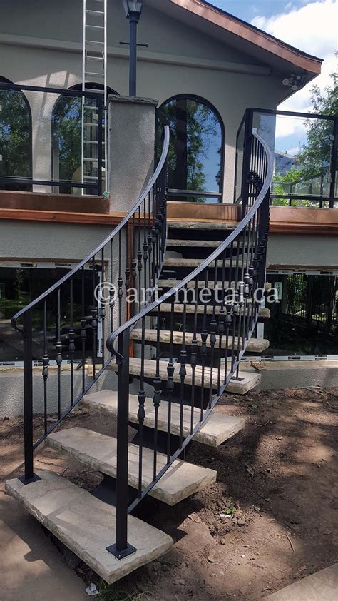 Fencetown railing is made in the usa and ships direct to your home or business. Exterior Railings & Handrails for Stairs, Porches, Decks