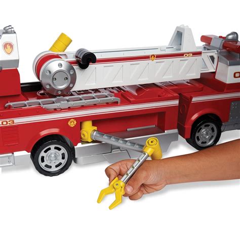 Spin Master Paw Patrol Ultimate Rescue Fire Truck