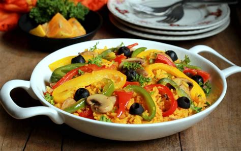 Vegetable Paella Recipe (Spanish Style Vegetable Rice) | Recipe | Vegetable paella recipe ...