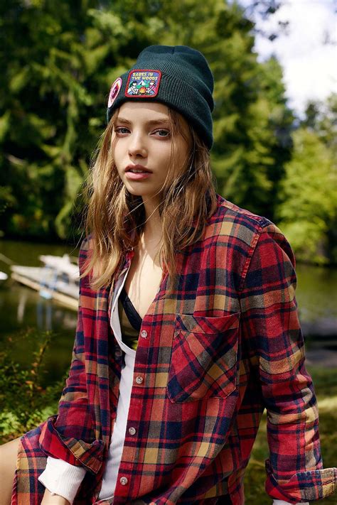 Pin by Popculturama on Kristine Froseth | Urban outfitters models ...