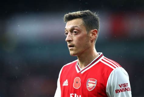 View the player profile of arsenal midfielder mesut özil, including statistics and photos, on the official website of the premier league. How Arsenal's players reacted after Mesut Ozil refused pay ...