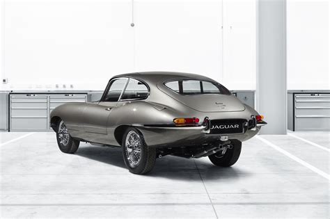 Time Travelling In Style Jaguar Launches ‘e Type Reborn