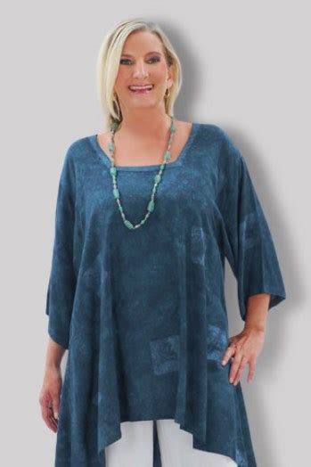 You need to forget about the dated idea that. How to Dress at Your 55 & 57 Years Age? - Sexy Dressing ...