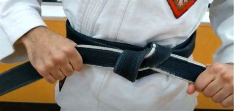How To Tie A Karate Belt Obi Cmac Dapo Mississauga
