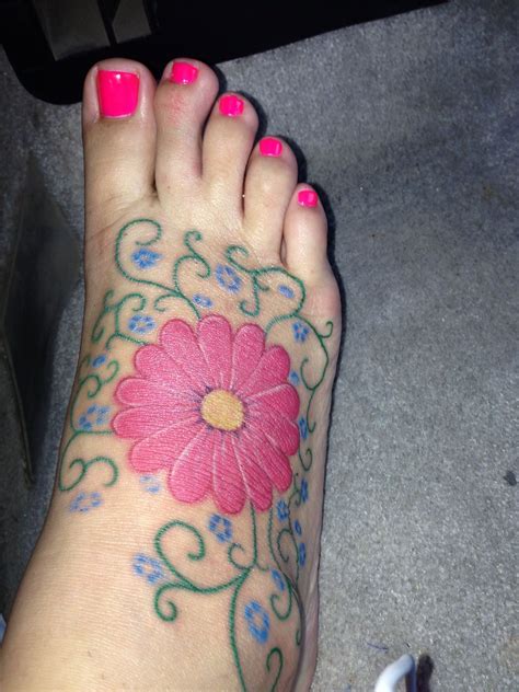 Pin By Celesse Lopez On Tattoos Flower Tattoo Foot Flower Foot