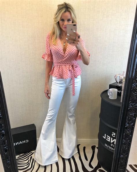 Pin By Rebecca Schaa On Bell Bottoms Jumpsuits For Women White Flared Jeans Fashion
