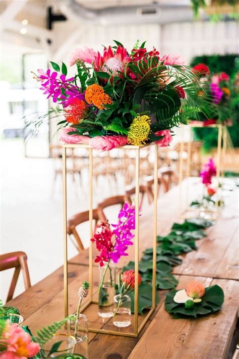 30 Lush And Bold Tropical Wedding Centerpieces Oh The Wedding Day