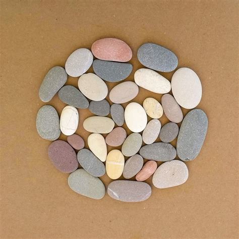 35 Smooth Flat Thin Pebbles Pendant Rocks Oval And Long Etsy Beach