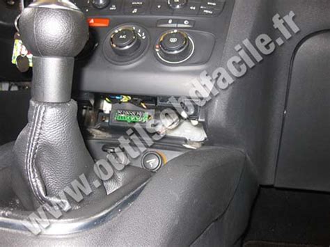 Fusebox and obd port location in citroen c4. OBD2 connector location in Citroen C4 (2010 - ) - Outils ...