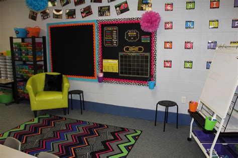 Classroom Reveal {2015 - 2016} (With images) | Classroom reveal, Classroom makeover, Classroom