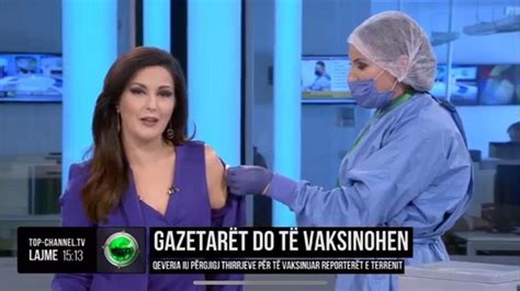 Lot Dhe Emocion Gazetarja Genta Popa Vaksinohet Live Në Edicionin E