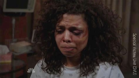 When their main suspect is released, the team is caught between the victims and the suspect's family. Law & Order Special Victims Unit (SVU): Episodio - Funny ...
