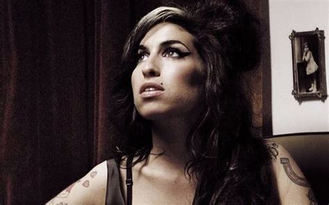 Aniversario Luctuoso 9 Años De Su Muerte Amy Winehouse Lista éxitos