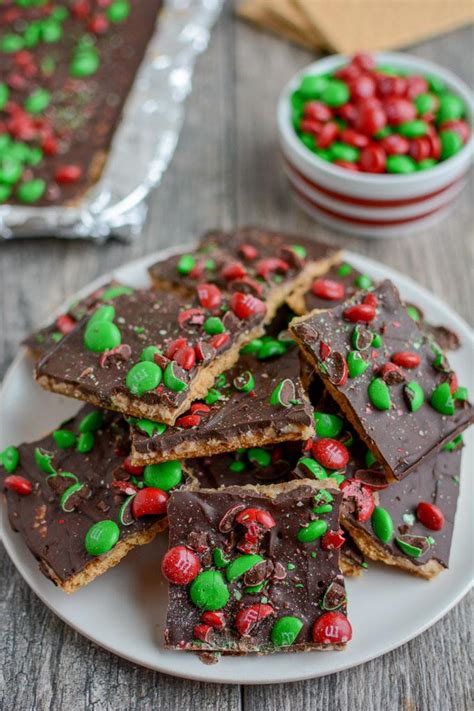 Serve this simple, classic side at your christmas meal. Graham Cracker Toffee Squares
