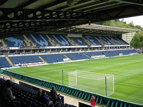 Wycombe wanderers football club (es); Impact story: Wycombe Wanderers Sports & Education Trust ...