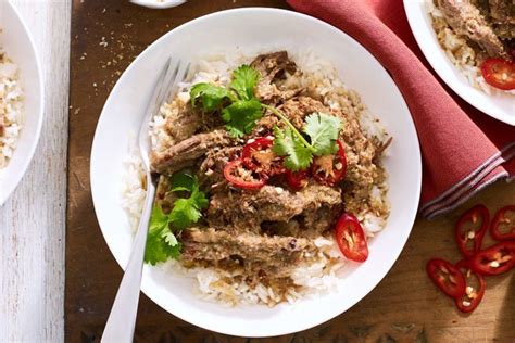 Slow Cooked Beef Rendang Slow Cooked Meals Slow Cooker Recipes Beef