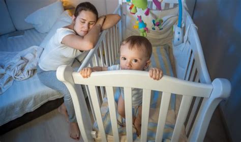 Wie können eltern ihren babys beim durchschlafen in der nacht unterstützen? Ab wann schlafen Babys durch: Ratgeber für werdende Eltern