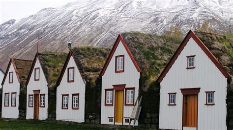 Turf Houses Icelands Original Green Buildings Bbc Travel