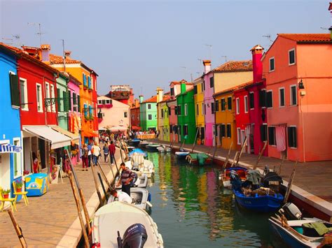 Murano Burano And Torcello Islands Italy On A Budget Tours Italy 1