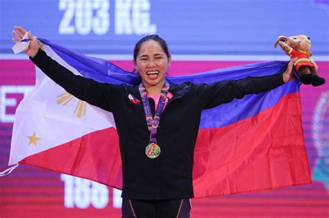 Hidilyn Diaz To Be Feted As Athlete Of The Year Once More Abs Cbn News
