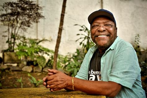 He is internationally recognised as one of the most influential . Martinho da Vila promete colocar todo mundo para sambar no ...