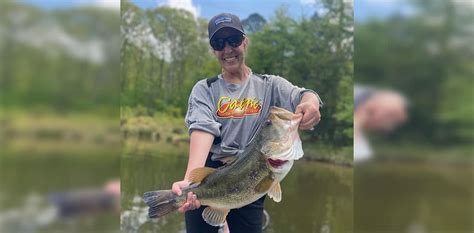 How to Graph Ledges when Summer Bass Fishing