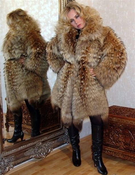 Pin By Furnatic On Furs 8 Fur Coats Women Fur Fashion Fur