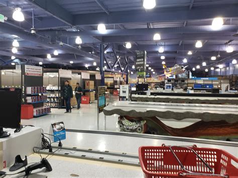 (kron) — fry's electronics is going out of business. Another "Is Fry's electronics going out of business?" post ...