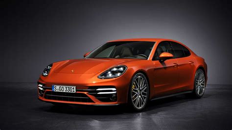 552 HP Porsche Panamera 4S E-Hybrid Introduced As Part Of Mid Lifecycle