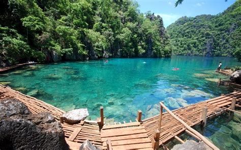 Discover Why The Lakes Of Coron Island Are Must See Places In Palawan