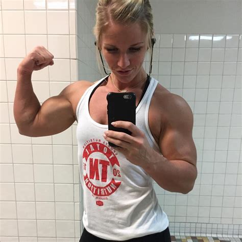 Ashlee Potts Nq Npc Figure Huge Muscular Female Arms Strong Girl Abs