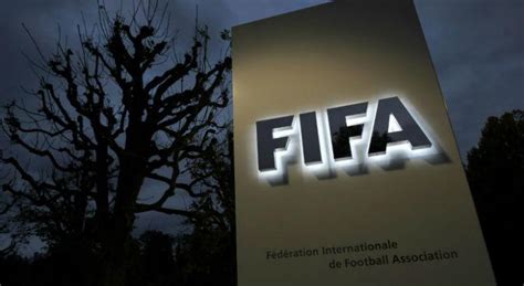 Con el certamen internacional en mente, el técnico. Fifa projeta Mundial de Clubes com 24 times a partir de ...