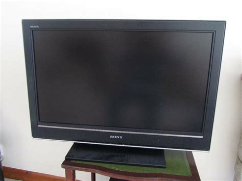 Developed in consultation with the sony pictures entertainment movie studio, most 2008 sony bravia lcd hdtvs feature our optimized theater mode. Sony Bravia 32" LCD TV | in Torquay, Devon | Gumtree